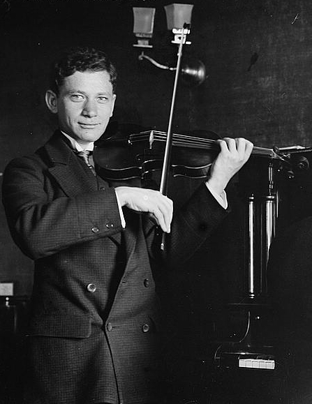 Il vibrato continuo ha poco pi&ugrave; di cent&rsquo;anni